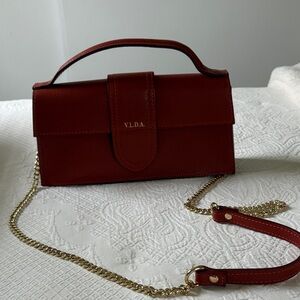 Tan VLDA shoulder bag with removable strap. Made in Italy